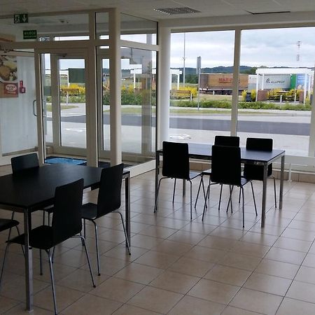 Motel Stare Brynki Przy Stacji Bp Trojka Chlebowo Bagian luar foto